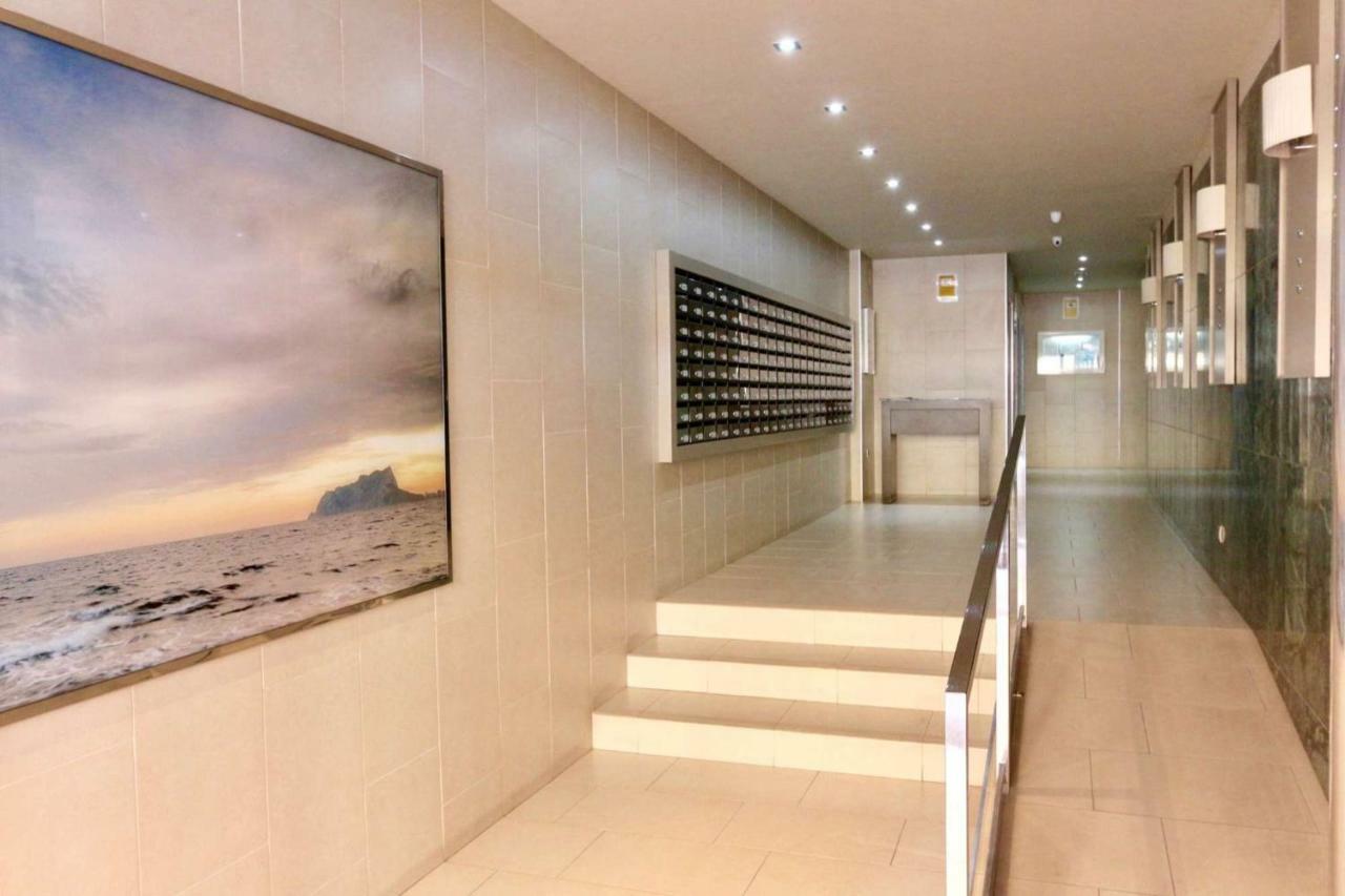 3- Bedroom Apartment In The Centre Of Calpe With Nice Living Room, 1 Bathroom. المظهر الخارجي الصورة