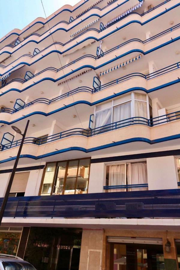 3- Bedroom Apartment In The Centre Of Calpe With Nice Living Room, 1 Bathroom. المظهر الخارجي الصورة